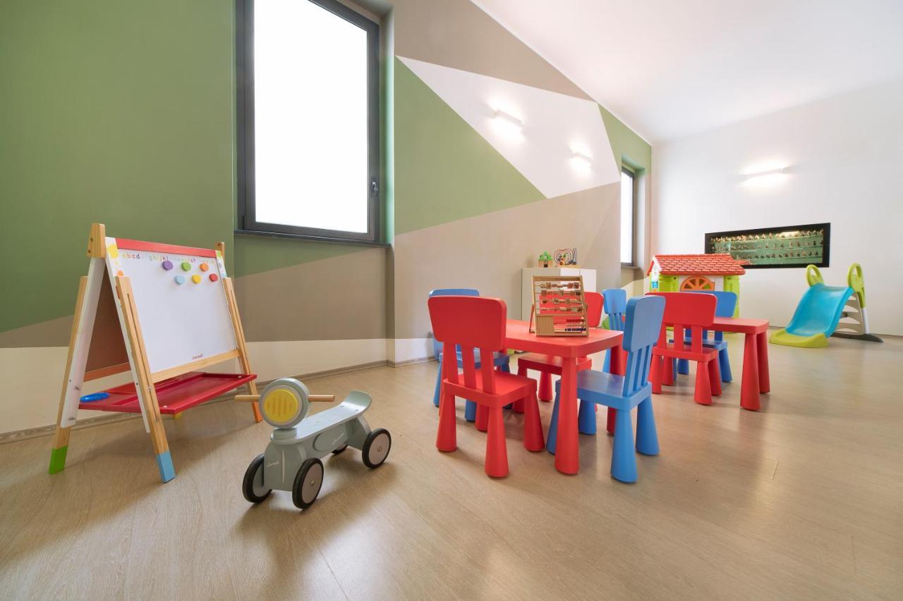 Hotel Residence Laigueglia Free Parking ภายนอก รูปภาพ